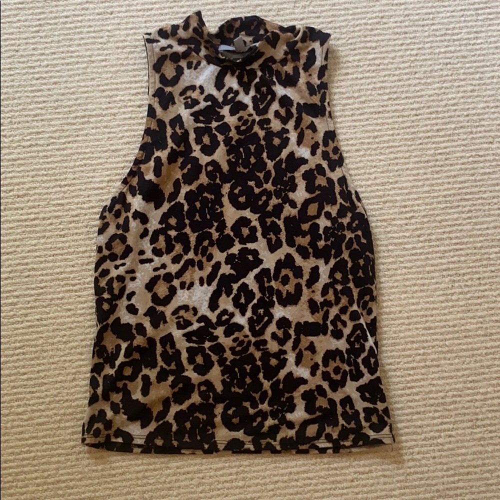 Gaze leopard print sleeveless turtleneck